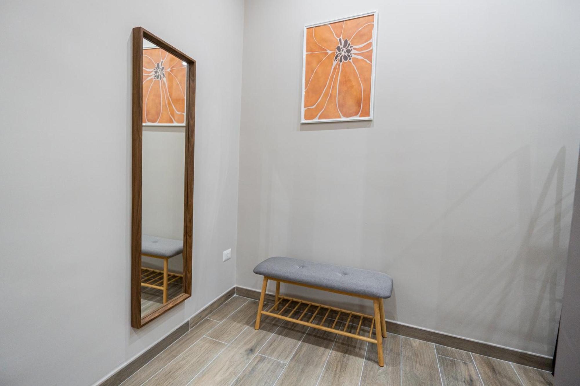 La Casa Di Bianca - Modern Suites Near Plebiscito Neapol Exteriér fotografie