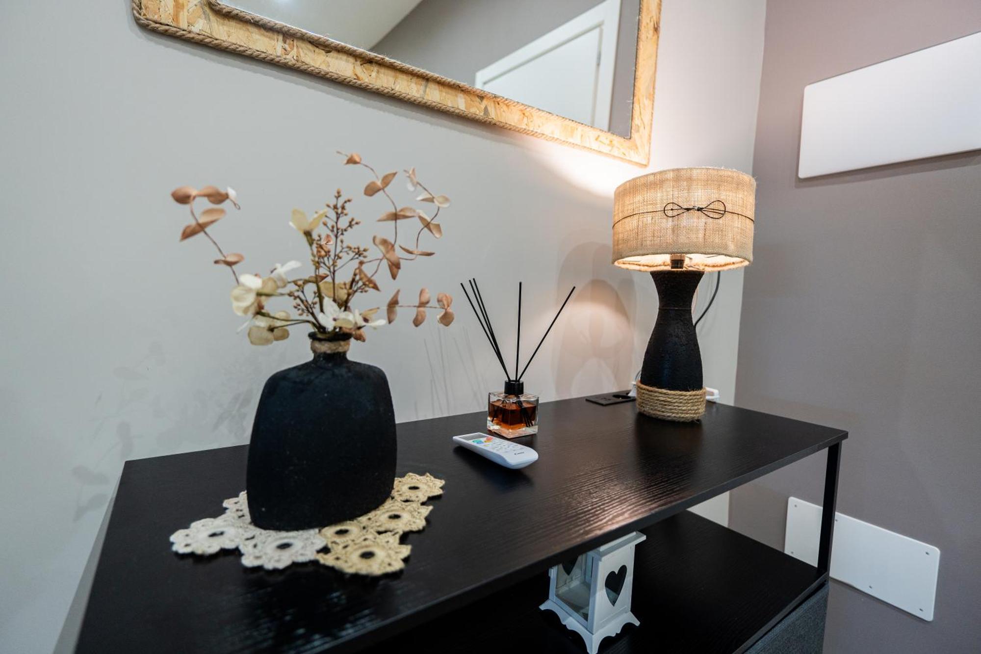 La Casa Di Bianca - Modern Suites Near Plebiscito Neapol Exteriér fotografie